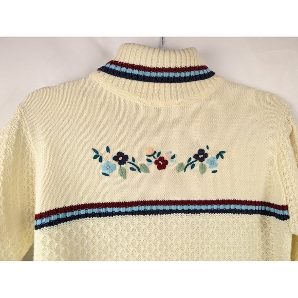 Vtg Cream Floral Embroidered Turtle Neck Sweater M Granny Cottagecore Whimsical - Picture 4 of 11